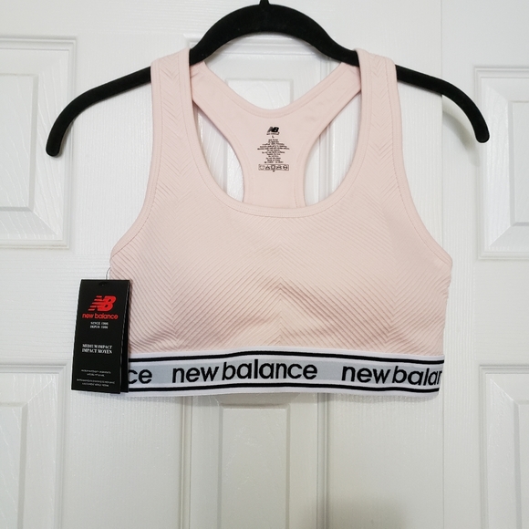 New Balance Other - NEW BALANCE WOMENS MEDIUM IMPACT SPORTS BRA